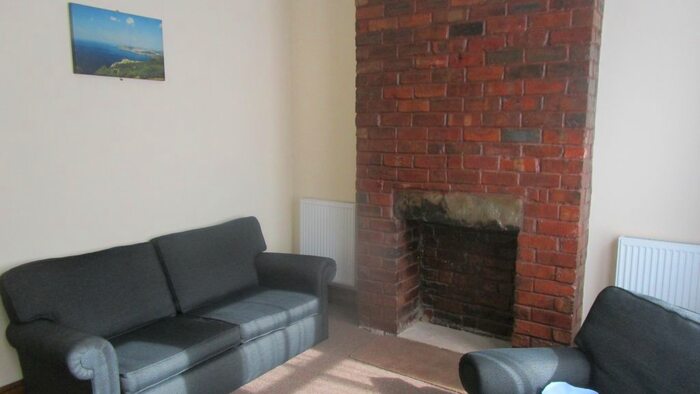 4 Bedroom Terraced House To Rent In Cross Green Lane, Cross Green, Leeds LS9