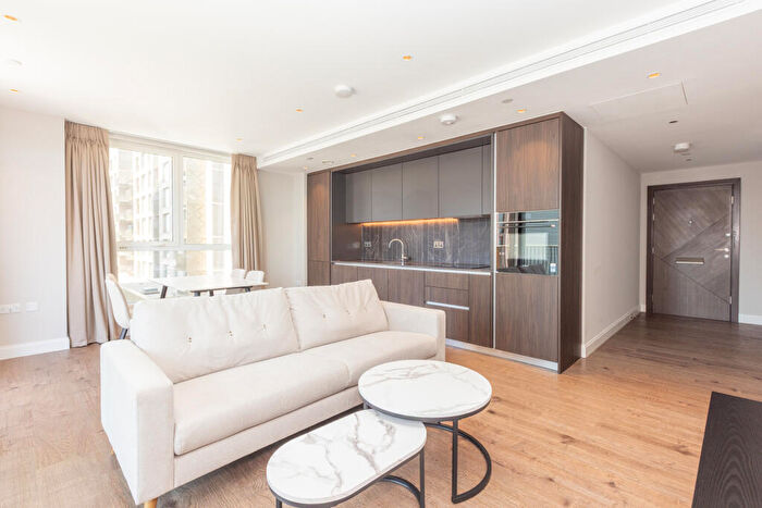 2 Bedroom Apartment To Rent In Gasholder Place, Dorset, SE11