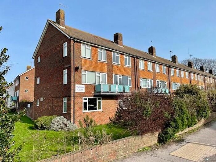 2 Bedroom Maisonette To Rent In Victoria Road, Portslade, BN41