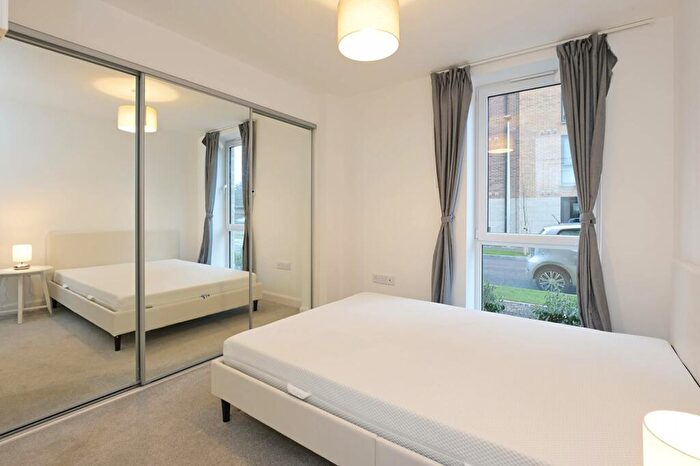 2 Bedroom Flat For Sale In Flat, Cunningham Square, Portobello, Edinburgh, EH15