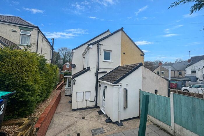 2 Bedroom Semi-Detached House For Sale In Poplar Drive, Pleasley, Mansfield, NG19