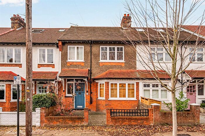 3 Bedroom Terraced House For Sale In Eastbourne Avenue, Acton, London, W3