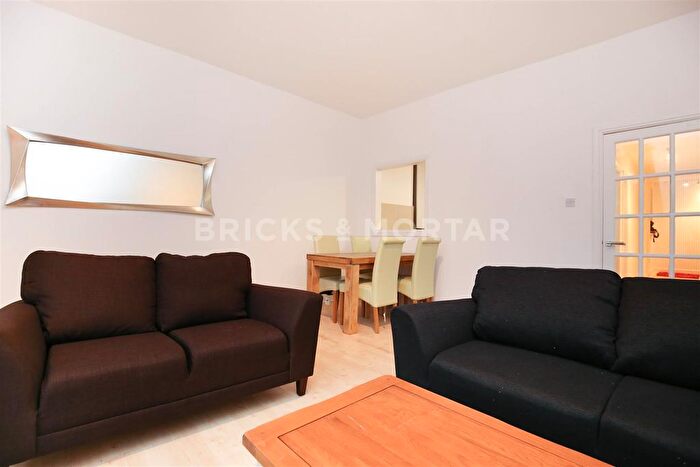 2 Bedroom Flat To Rent In Westgate Road, Newcastle Upon Tyne, NE4