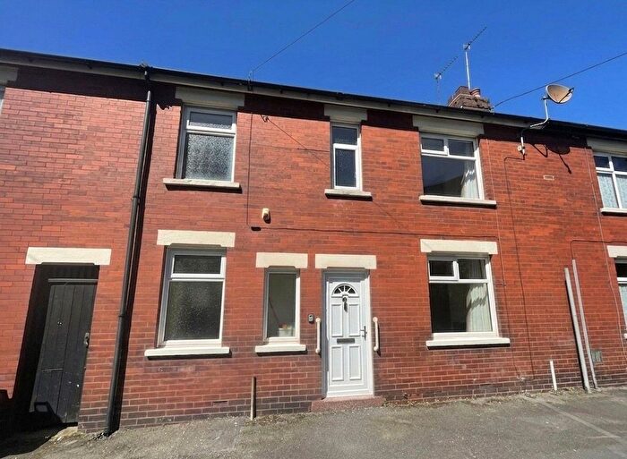 2 Bedroom Terraced House For Sale In Hopwood Street, Preston, Lancashire, PR1
