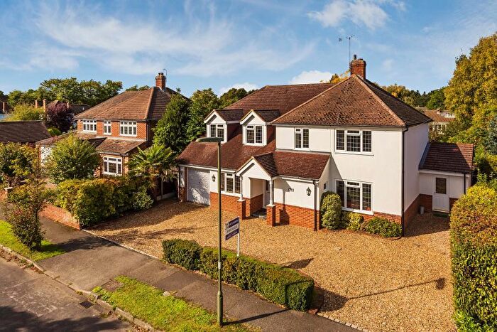 5 Bedroom Detached House To Rent In Woodham, Surrey, KT15