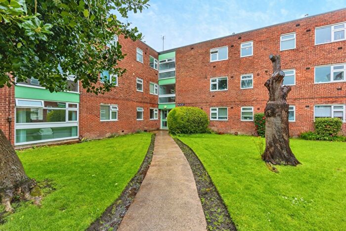 1 Bedroom Flat For Sale In Wilbraham Road, Chorlton, Manchester, M21