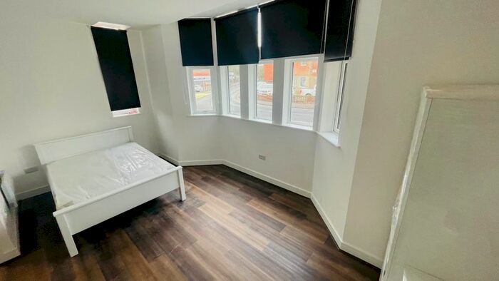 Studio To Rent In Basford Road, Nottingham, NG6