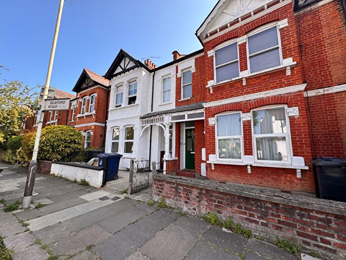 2 Bedroom Terraced House To Rent In Seaford Road, London, W13