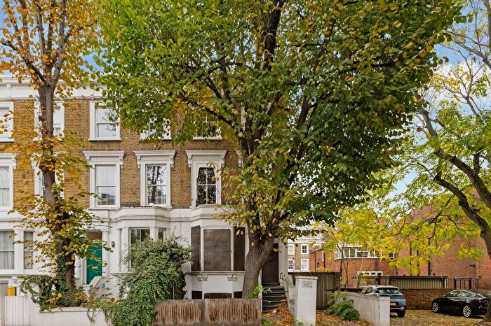 Detached House For Sale In Edith Grove, London, SW10