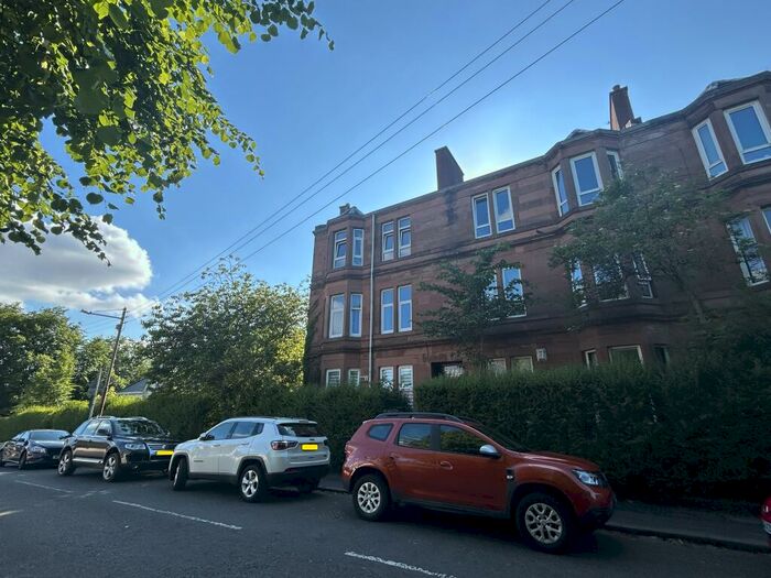 2 Bedroom Flat To Rent In Caldercuilt Road, Maryhill, G20