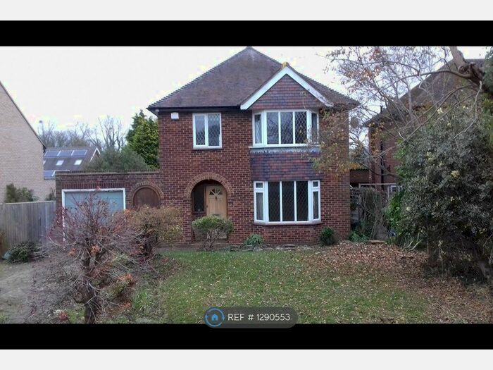 3 Bedroom Detached House To Rent In Watford Road, Kings Langley WD4