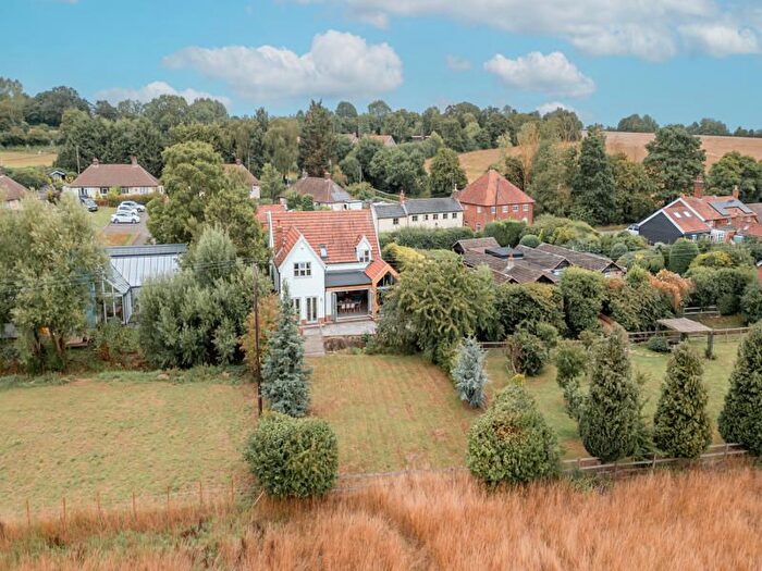 4 Bedroom Detached House For Sale In Charsfield, Woodbridge, IP13