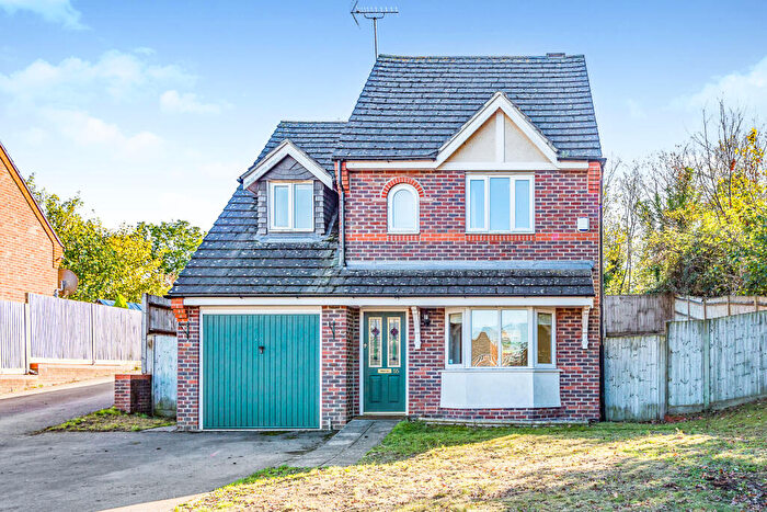 3 Bedroom Detached House To Rent In Woodcock Court, Three Mile Cross, RG7