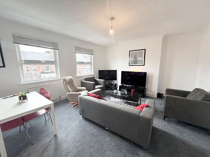 2 Bedroom Flat To Rent In £ Pppw Arthur St, Arboretum, NG7