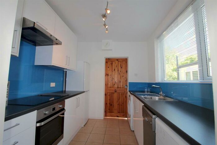 4 Bedroom House To Rent In Minny Street, Cathays, Cardiff, CF24