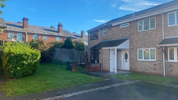 3 Bedroom Terraced House To Rent In North Street, Walsall, WS2