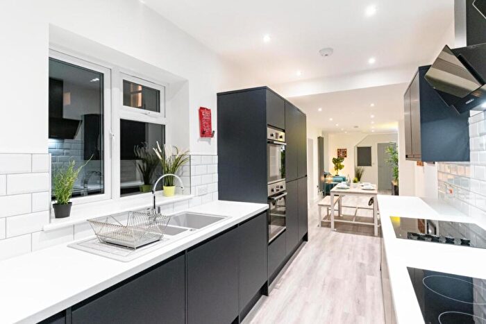 7 Bedroom Terraced House To Rent In Baileys Road, Southsea, Portsmouth, PO5