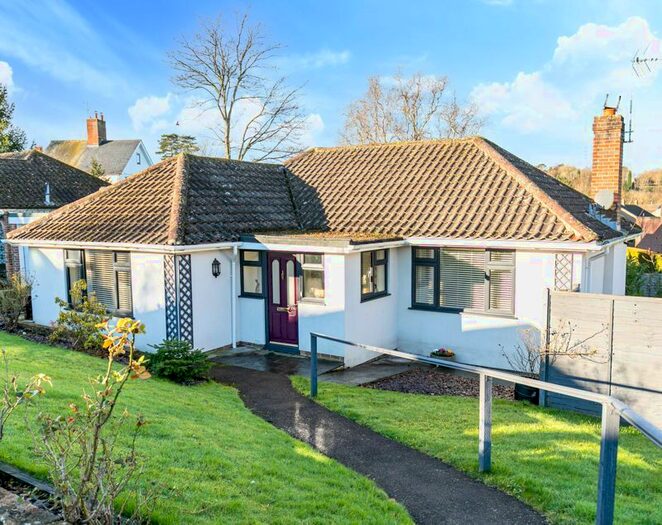 2 Bedroom Detached Bungalow For Sale In Highcroft Road, Sharpthorne, West Sussex RH19