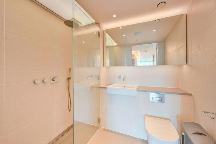 2 Bedroom Flat To Rent In Manhattan Lofts, Stratford, London, E20