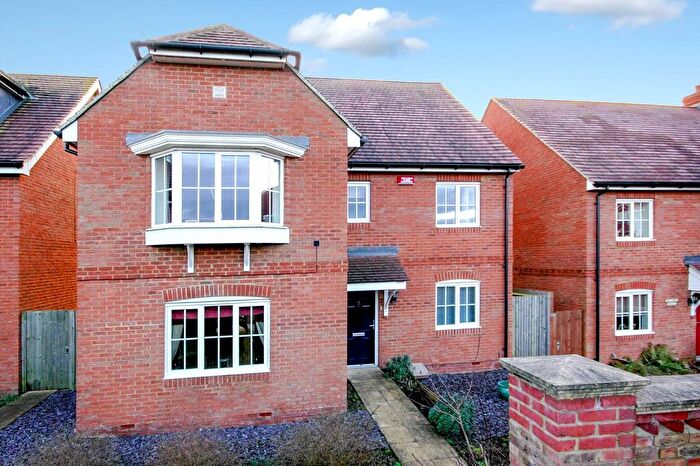 5 Bedroom Detached House To Rent In Violet Way, Kingsnorth, Ashford, TN23
