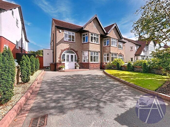 4 Bedroom Detached House To Rent In Hillside Road, Southport, PR8