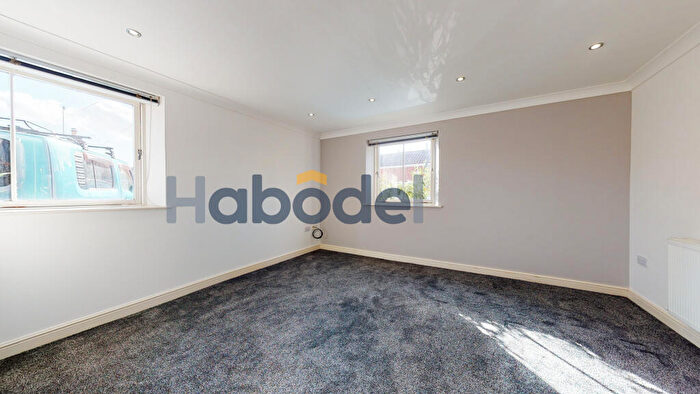 1 Bedroom Flat To Rent In Flemingate Chapel, Flemingate, Beverley, HU17