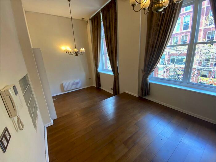 2 Bedroom Apartment To Rent In Lexington, Chorlton Street, Manchester, M1