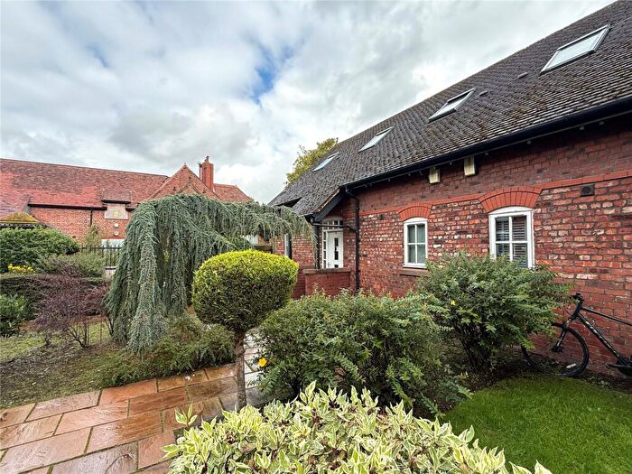 3 Bedroom Barn Conversion For Sale In Ryder Court, Rainhill, Prescot, Merseyside, L35