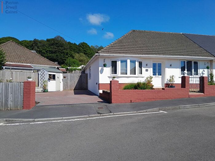 3 Bedroom Semi-Detached House For Sale In Manor Way, Neath, Neath Port Talbot., SA11
