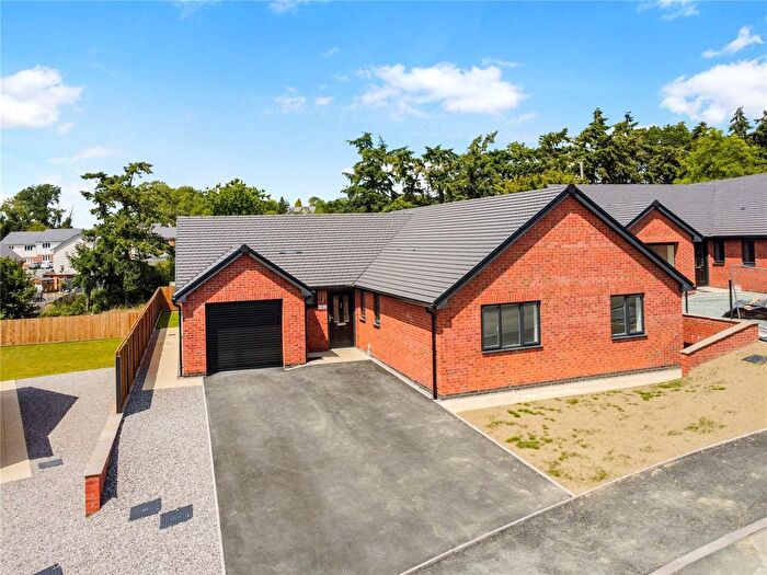 3 Bedroom Bungalow For Sale In Ridgeway View, Churchstoke, Powys, SY15