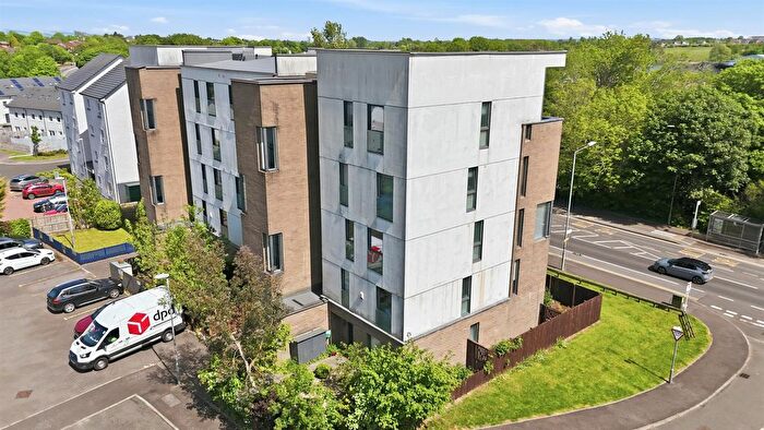 2 Bedroom Flat For Sale In Lochview Gate, Glasgow, G33
