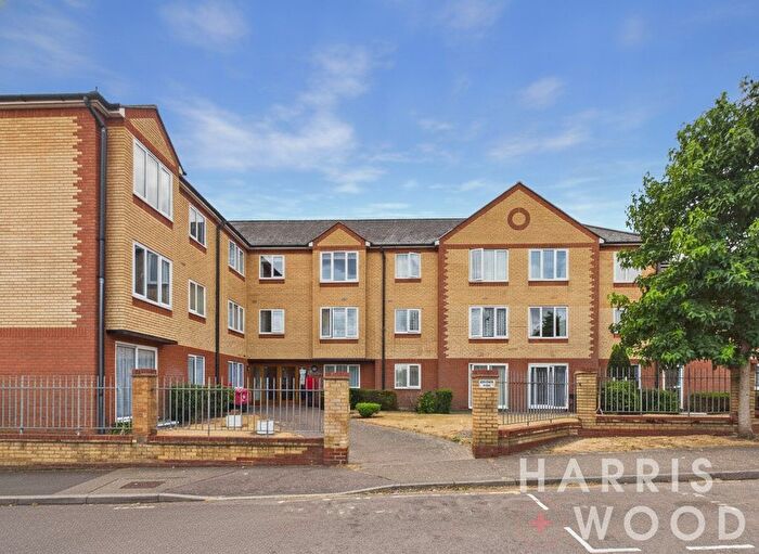 1 Bedroom Flat For Sale In Cranmere Court, Exeter Drive, Colchester, Essex, CO1