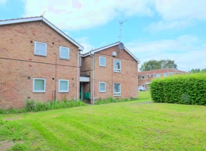 1 Bedroom Studio To Rent In Westmoore Close, Mapperley, Nottingham, NG3