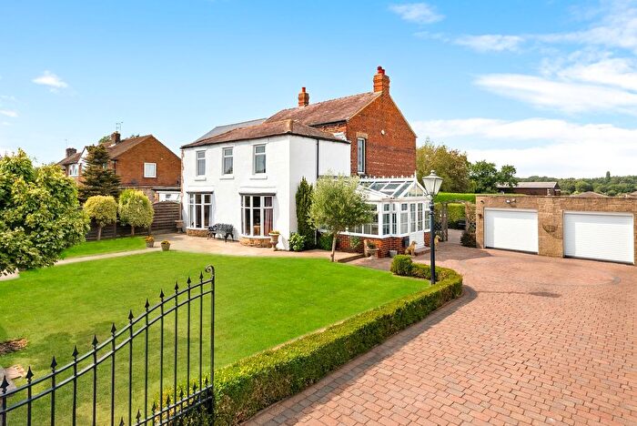 4 Bedroom Detached House For Sale In Greylands Cottage, Forest Moor Road, Knaresborough, HG5