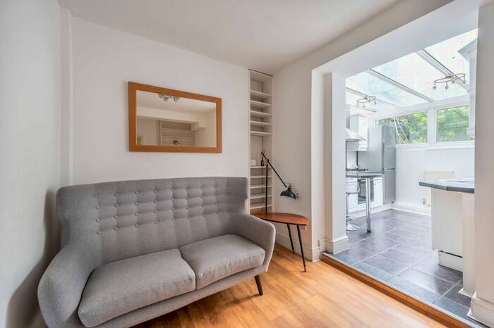 1 Bedroom Flat To Rent In Ladbroke Grove, Ladbroke Grove, London, W10