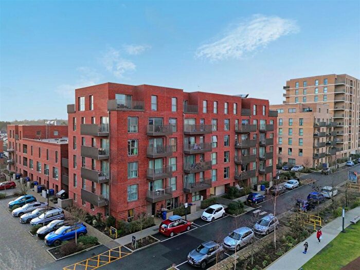 2 Bedroom Apartment For Sale In Hargrave Drive, Harrow, HA1