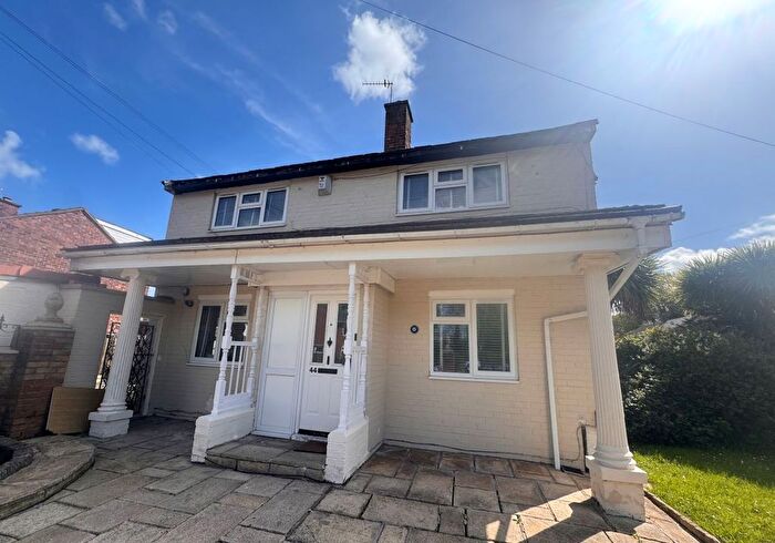 2 Bedroom Detached House For Sale In Allerford Road, Liverpool, Merseyside, L12