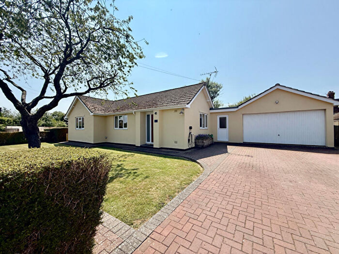 4 Bedroom Detached Bungalow For Sale In Coombes Way, Biddisham, Axbridge, Somerset, BS26