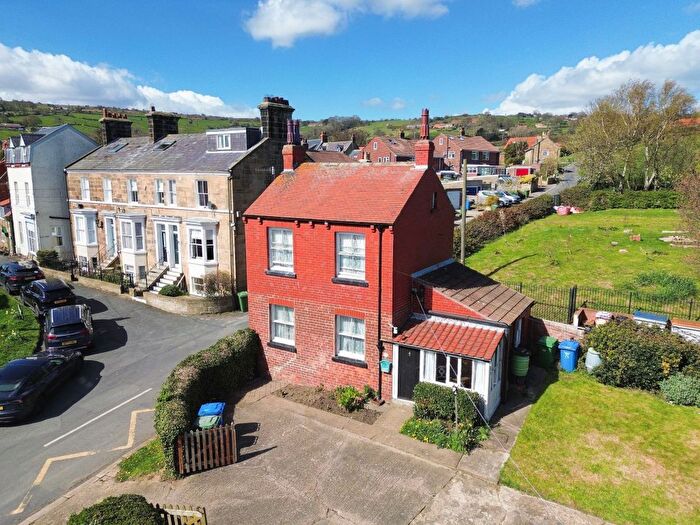 2 Bedroom Detached House For Sale In Renfrew Cottage, Fylingthorpe, YO22