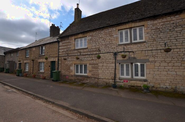 3 Bedroom Terraced House To Rent In Peterborough Road, Castor, Peterborough, PE5