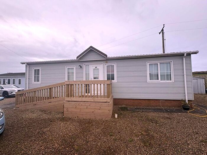2 Bedroom Park Home For Sale In Millglen Lodges, Ardrossan, KA22