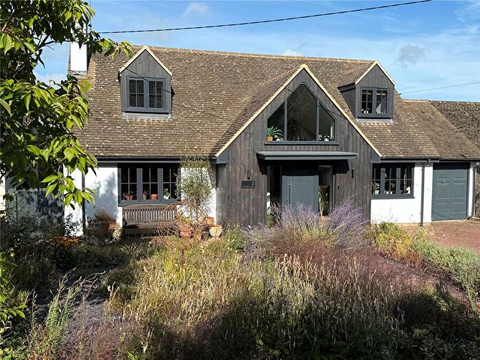 5 Bedroom Detached House For Sale In Hill Farm Lane, Duns Tew, Bicester, Oxfordshire, OX25
