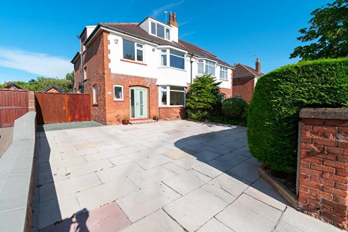 4 Bedroom Semi Detached House For Sale In Ryder Crescent, Southport, Merseyside, PR8