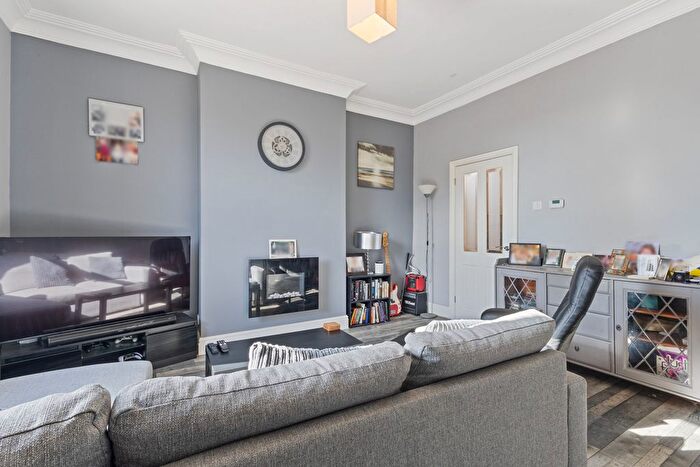 3 Bedroom Semi-detached House For Sale In Stoney Lane, Hall Green, Wakefield, WF4