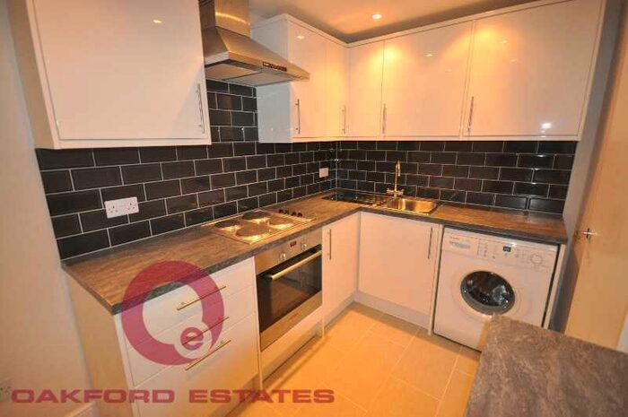 2 Bedroom Apartment To Rent In Euston Road, London, NW1