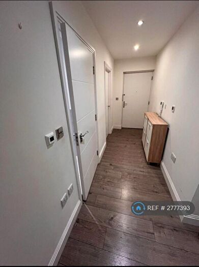 2 Bedroom Flat To Rent In Bruce Grove, London, BR6