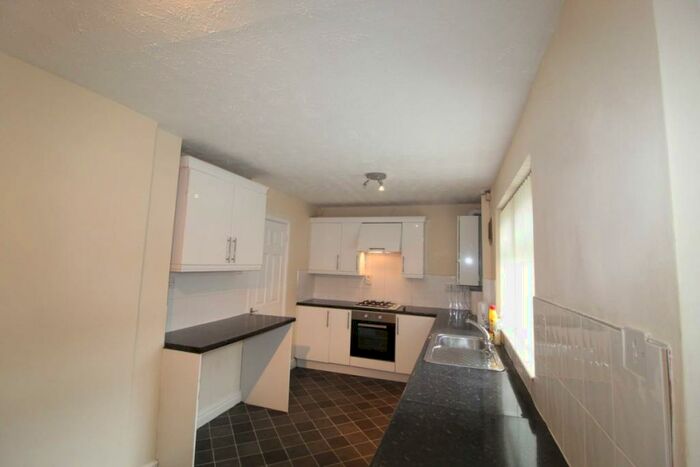 3 Bedroom Terraced House To Rent In Henley Road, Sunderland, SR4