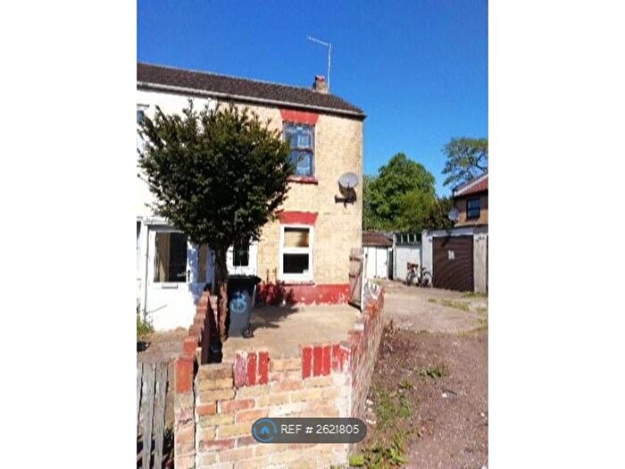 3 Bedroom Semi-Detached House To Rent In Leicester Terrace, Peterborough, PE1