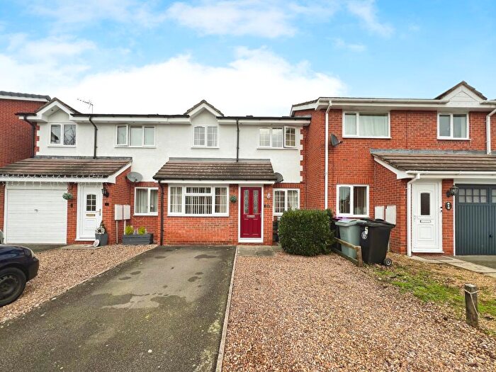 3 Bedroom Terraced House For Sale In Palmwood Close, Gonerby Hill Foot, Grantham, NG31