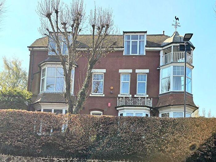 5 Bedroom Detached House For Sale In Maney Hill Road, Sutton Coldfield, Birmingham, B72